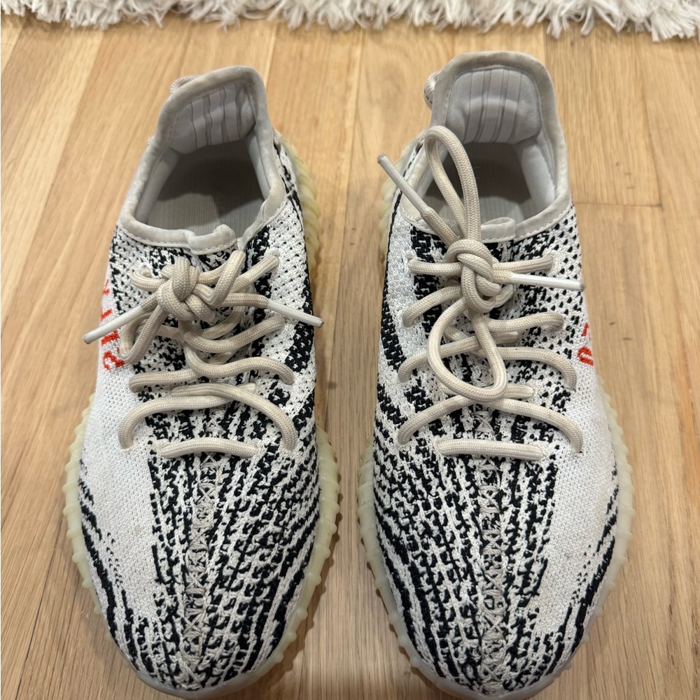 Yeezy Boost 350 V2 ‘Zebra’